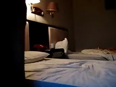 Chinesische Amateur Paar im hotel