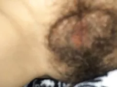 Cumming auf ihre haarige Muschi dann mein eigenes Sperma Essen